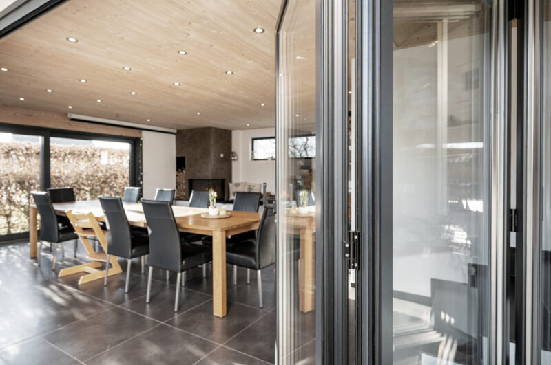Isolierte Glasfaltwände, durafold comfort, früher IS-4000